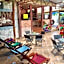 Yaxche Centro Hostal y Camping