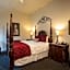 Gruene River Hotel & Retreat