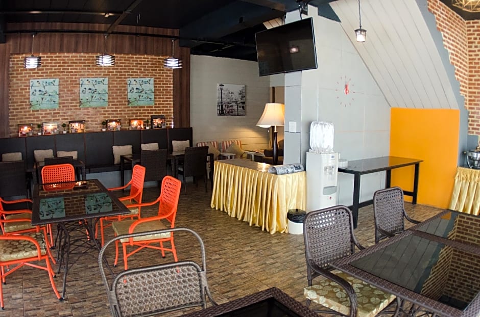 Prajaktra City Hostel