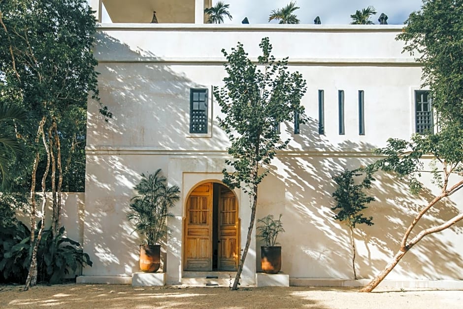 Yum Kaax Boutique Villa
