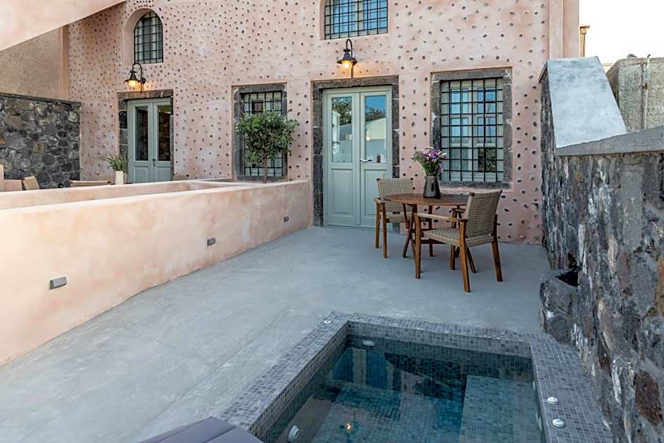 Frescoes Luxury Suites By KB Hospitality