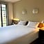 CAMPANILE PARIS 12 - Bercy Village