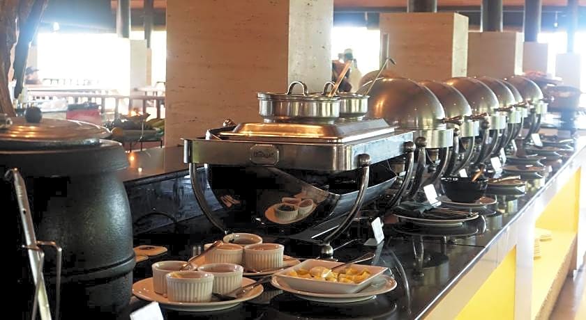 Grand Balisani Suites Hotel