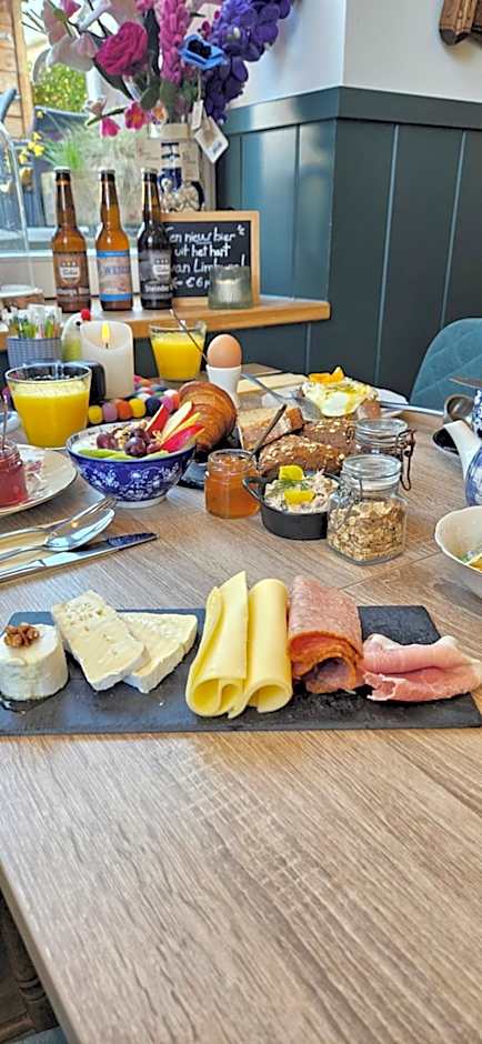 Auberge A gen Kirk B&B