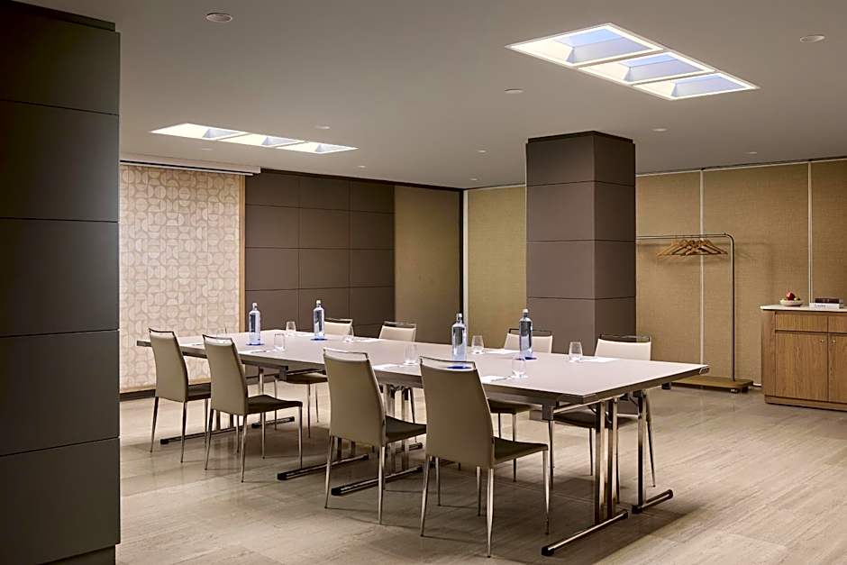 NH Paseo De La Habana