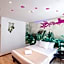 ibis Styles Venus