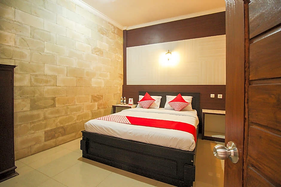 OYO 820 Abad Baru Hotel