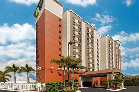 Holiday Inn Express & Suites - Nearest Universal Orlando by IHG