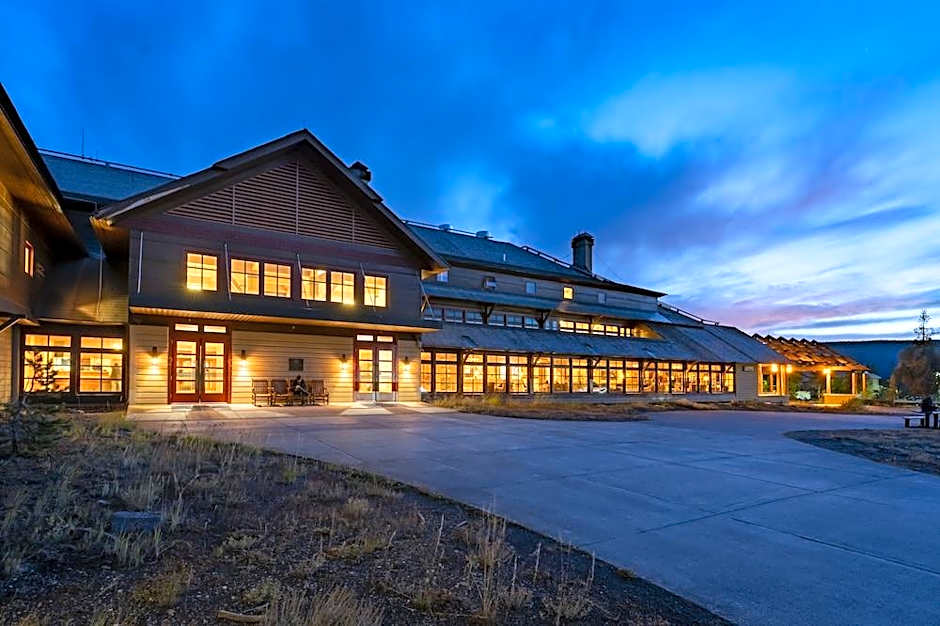 Old Faithful Snow Lodge & Cabins - Inside the Park