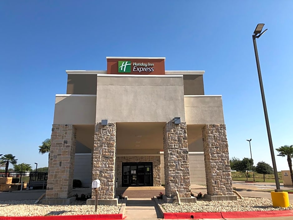 Holiday Inn Express Hillsboro I-35 By IHG