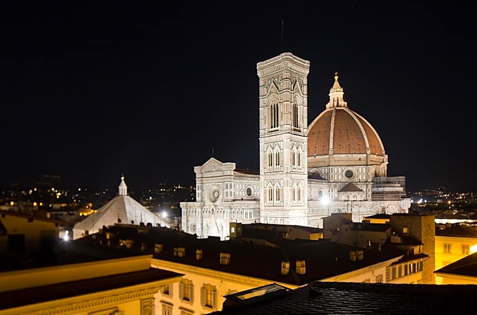 Repubblica Firenze Luxury Apartments | UNA Esperienze
