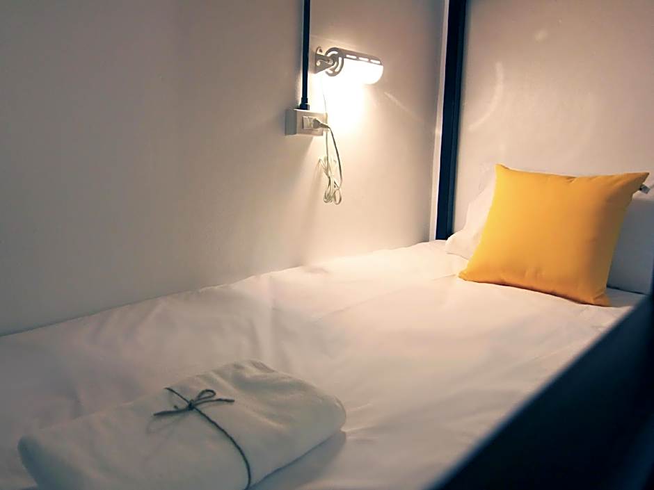 To Zleep Hotel Khaolak