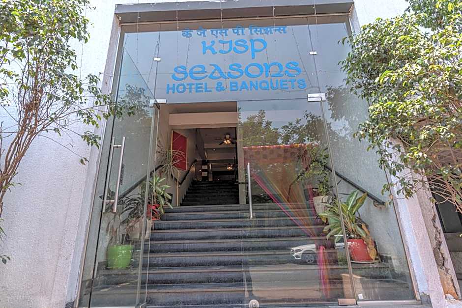 Collection O 30054 Seasons Nerul