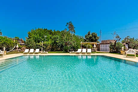Masseria Cucuruzza Hotel