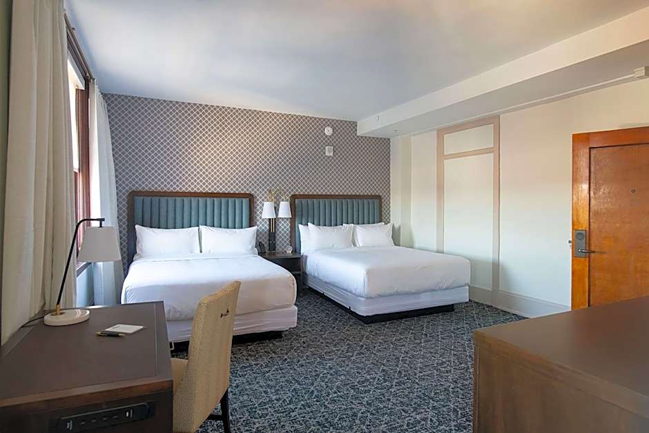 Hotel Petersburg, Tapestry Collection By Hilton