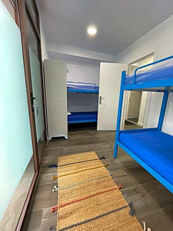 Bunk Bed in Mixed Dormitory Room