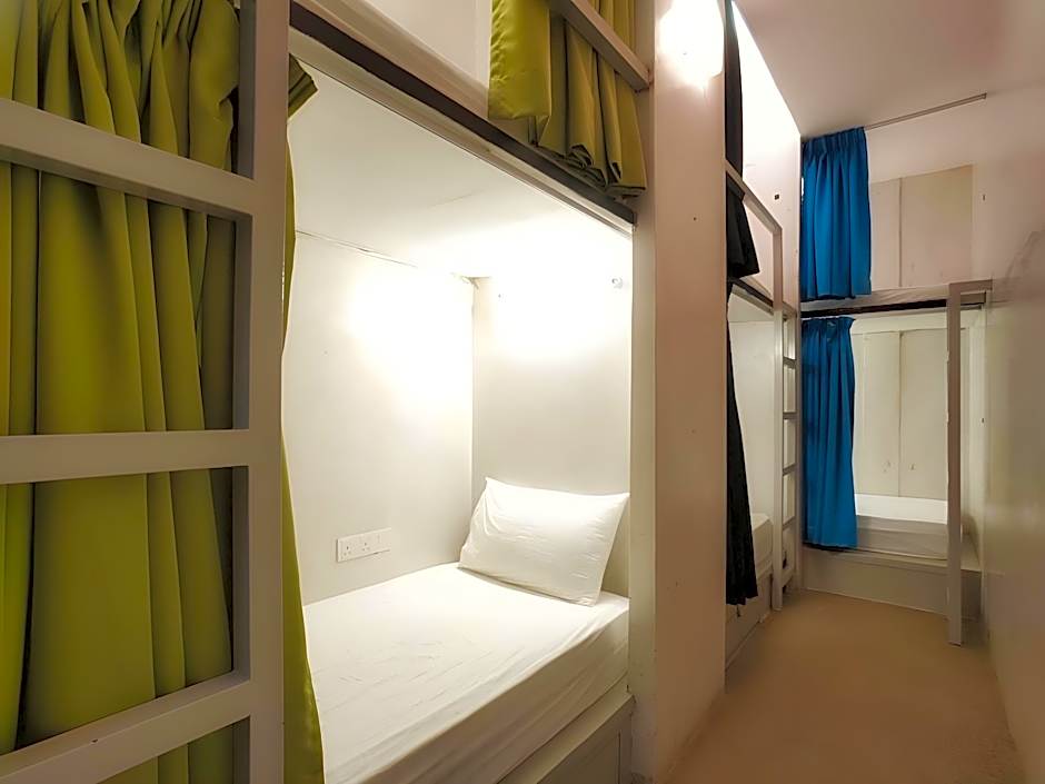 Beds In Garden Hostel