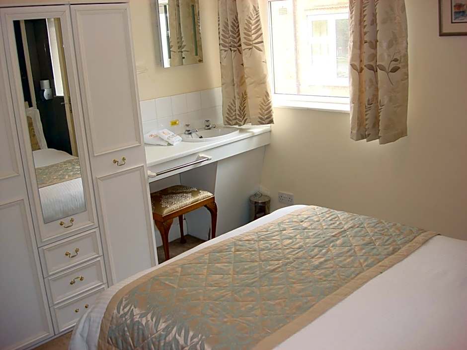 Yellow Mountain Hotel