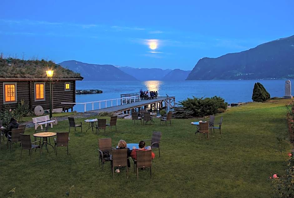 Leikanger Fjordhotel - Unike Hoteller