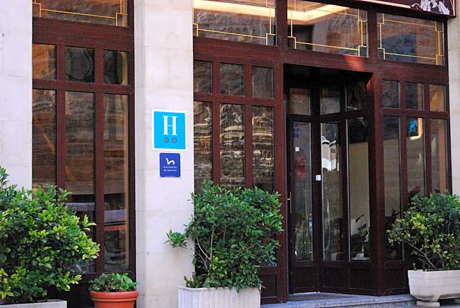 Hotel La Rivera
