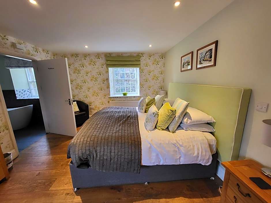 The Manifold Inn Hotel