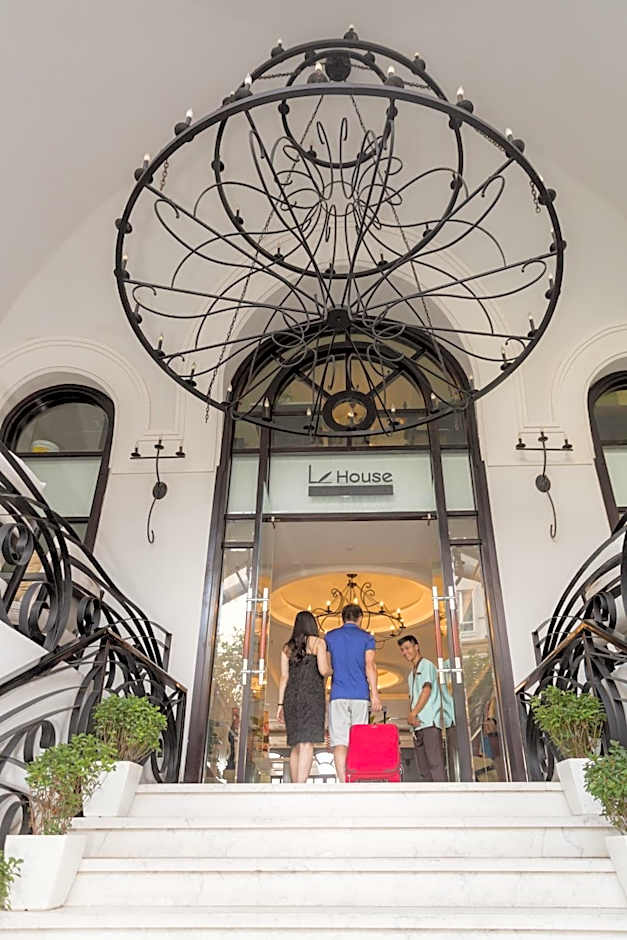 Le House Boutique Hotel - 100m to the beach