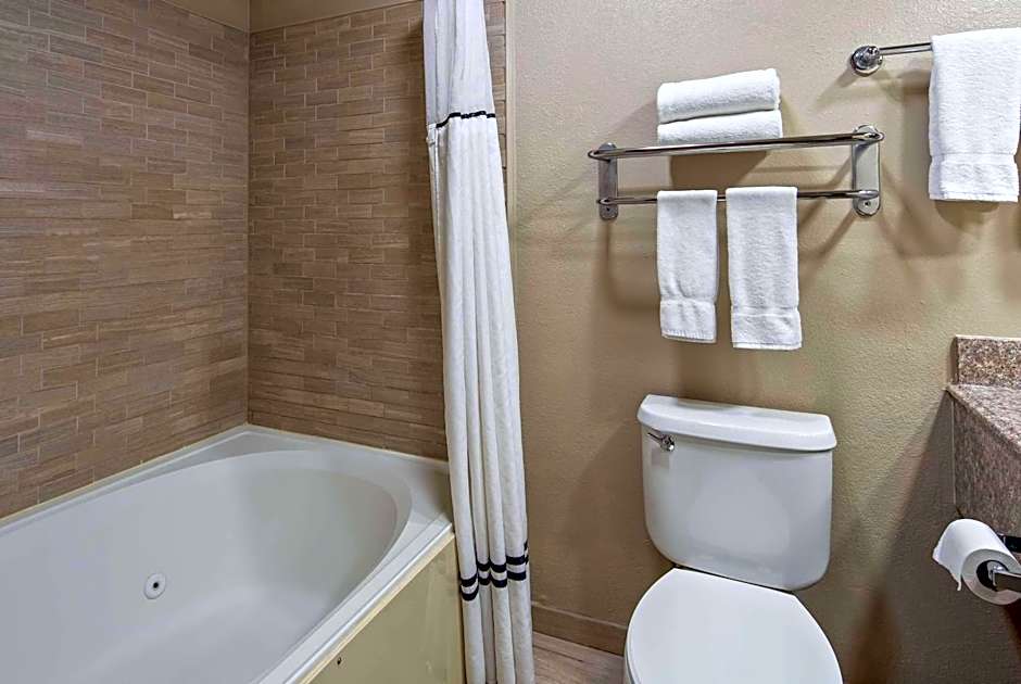 Baymont by Wyndham Lubbock