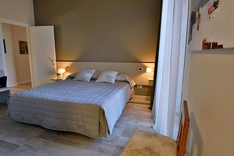 Daman Rooms & Breakfast