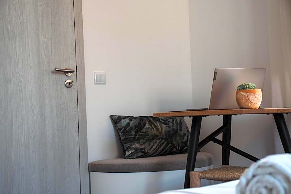 Laurus - Charming House