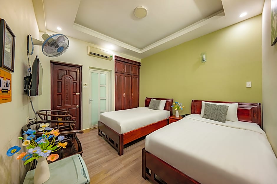 Cactusland Hotel Tan Binh