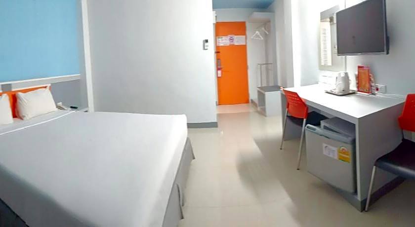 Sakura Budget Hotel