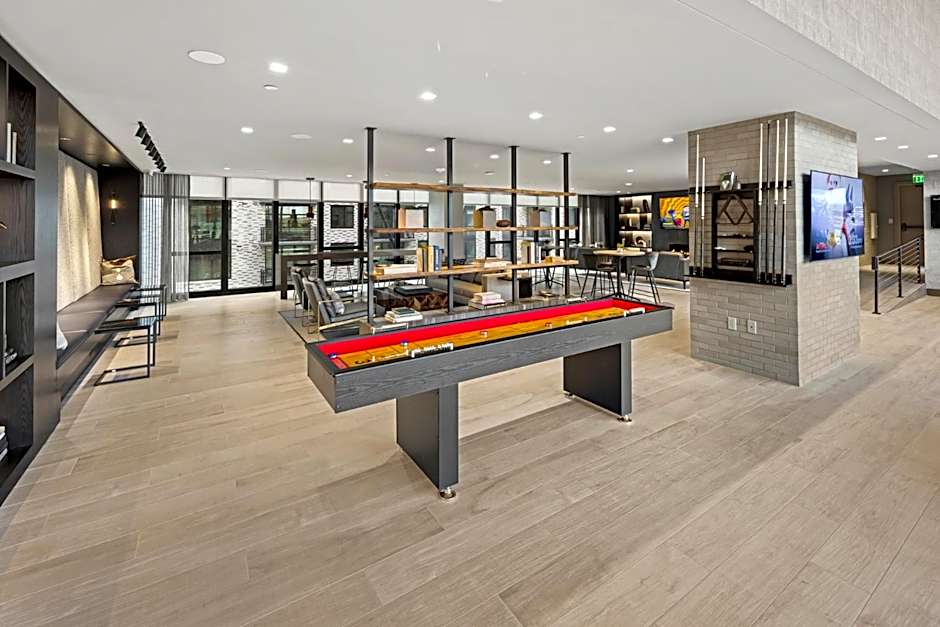 Global Luxury Suites at Capitol Hill