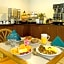 Hawthorn Extended Stay by Wyndham Naples