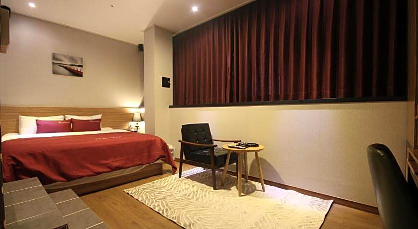 Sasang The May Hotel