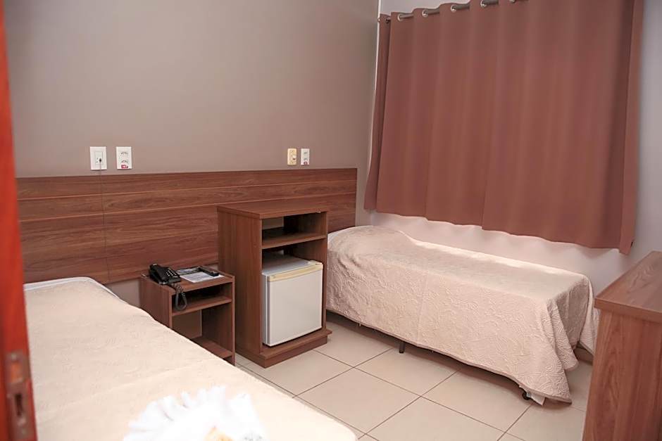 CAMBRAIA HOTEL ARCOS