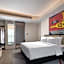 Radisson RED Guangzhou South Railway Station