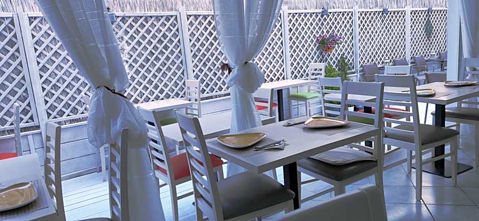 Thalia deco City & Beach Hotel