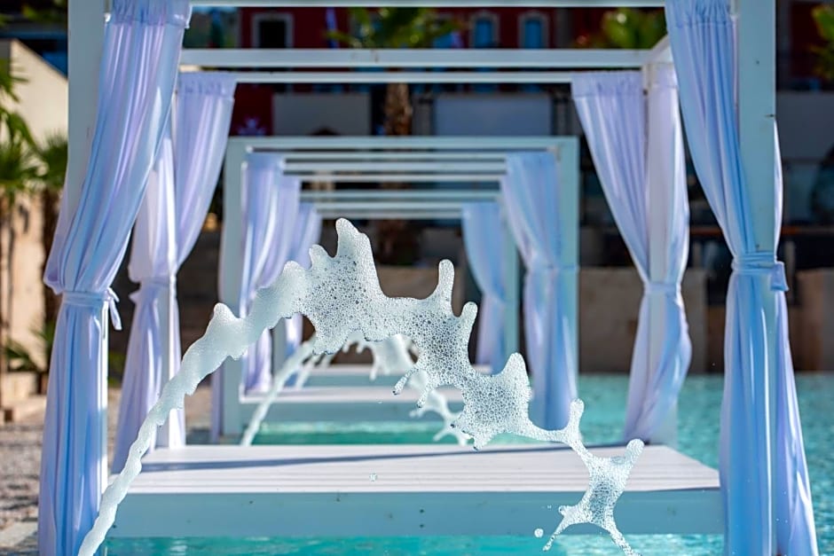 Goldenburg Residence