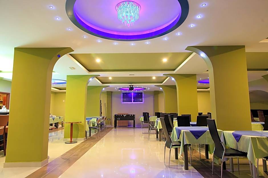 Aparthotel Villa Primafila