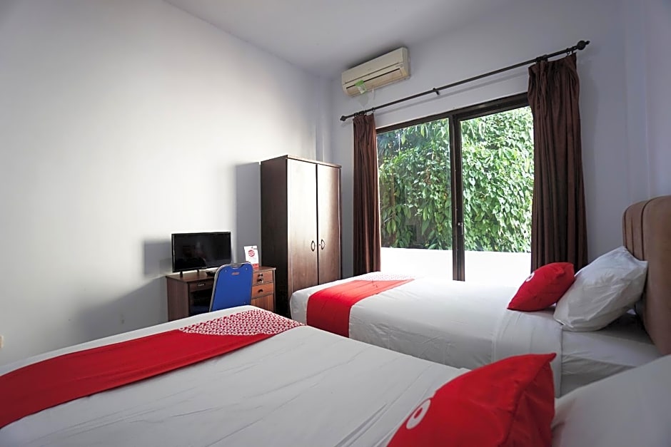OYO 2566 Putri Kesia Rooms