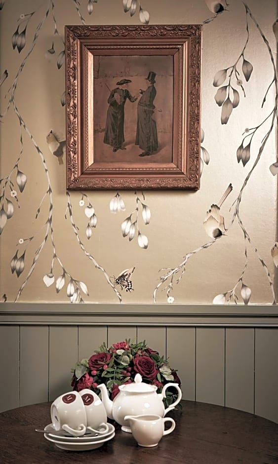 Monkstadt 1745 Restaurant with Rooms