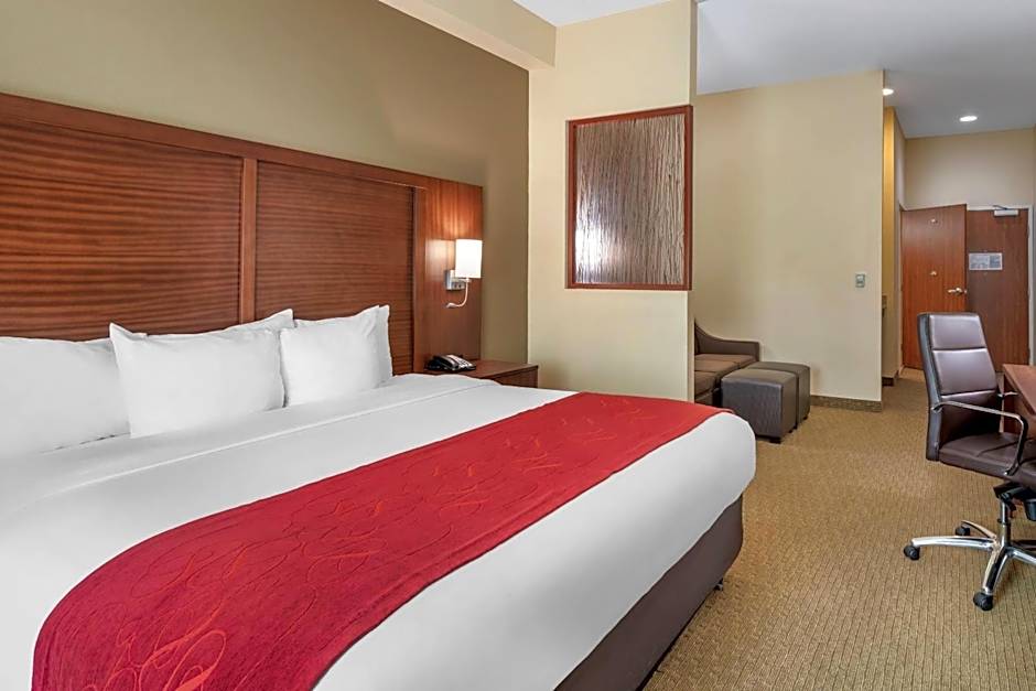 Comfort Suites Eugene
