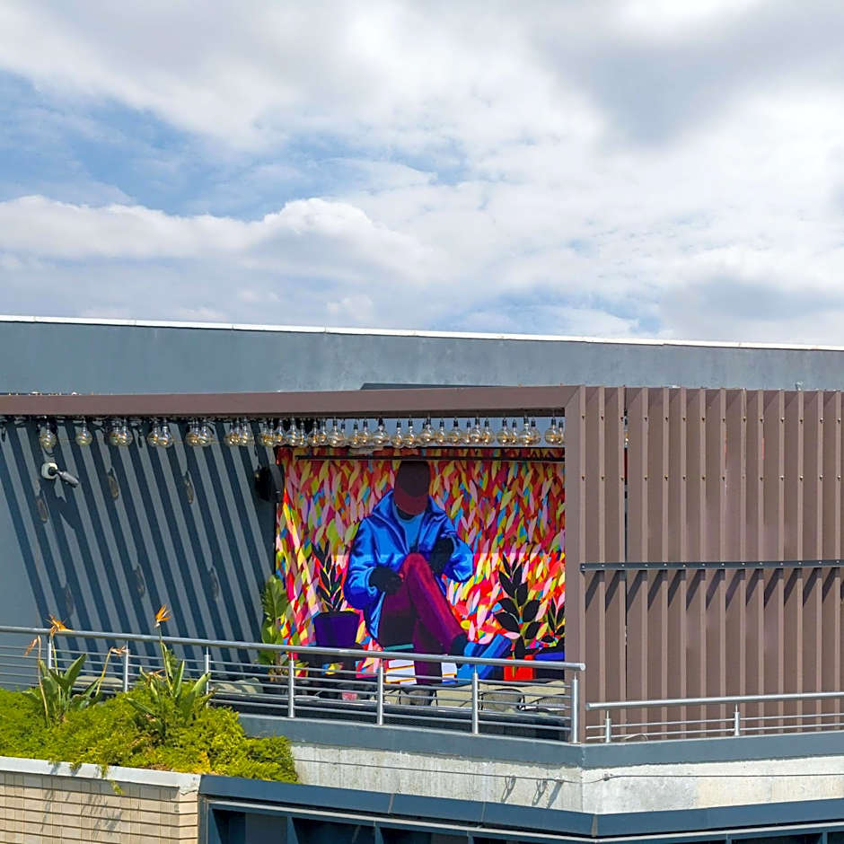 Radisson RED Hotel, Johannesburg Rosebank