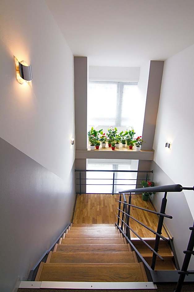 Garden Hotel