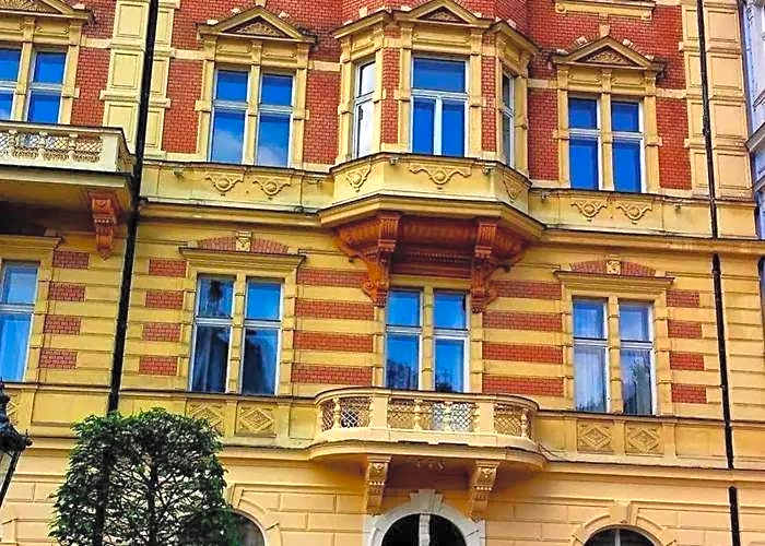 Hotel Ester