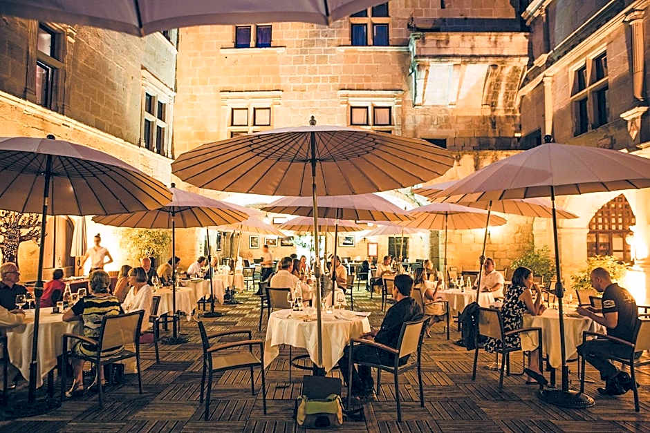 Chateau des Ducs de Joyeuse, BW Signature Collection