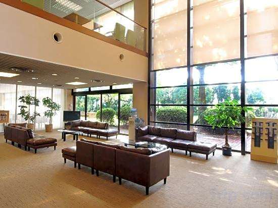 Kumozu Hotel and Conference