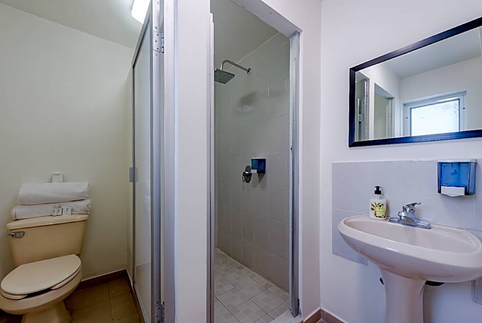 Ayenda Suites Ejecutivas Monterrey