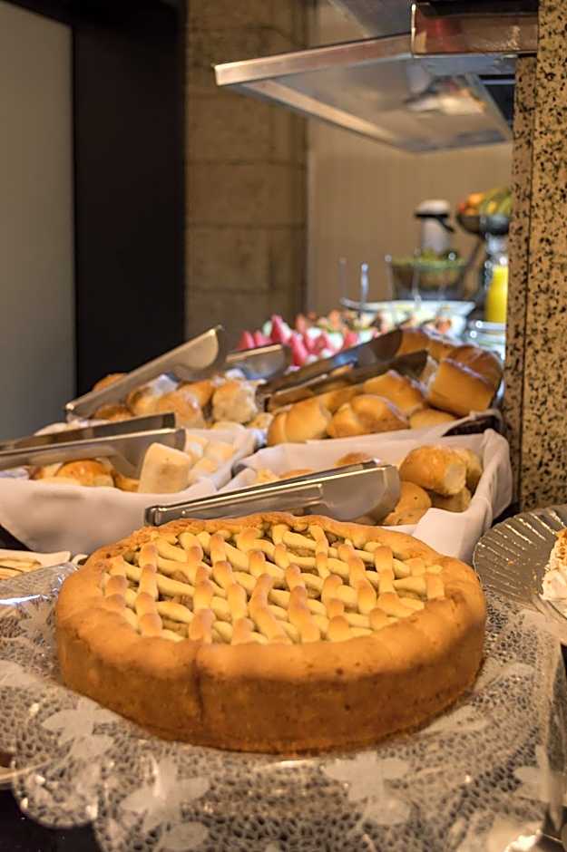 SJ Royal - San Juan Curitiba