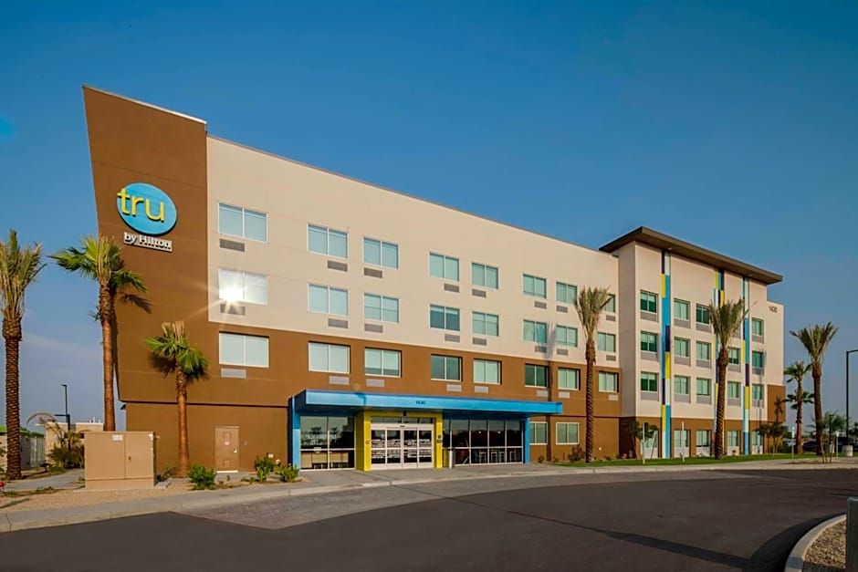 Tru By Hilton Goodyear Phoenix West